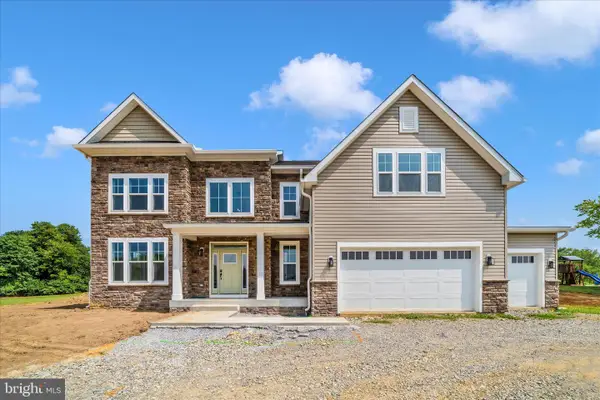 20410 Trout Dr, HAGERSTOWN, MD 21740