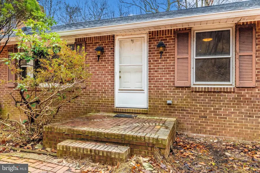 1509 Brown Rd, Knoxville, MD 21758 - Image #2