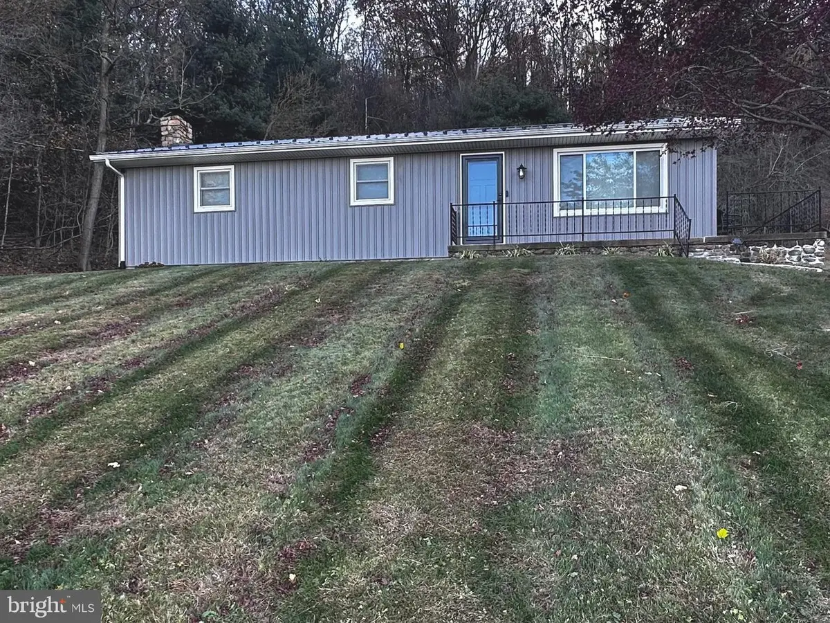 14519 Edgemont Rd, Smithsburg, MD 21783 - Image #1