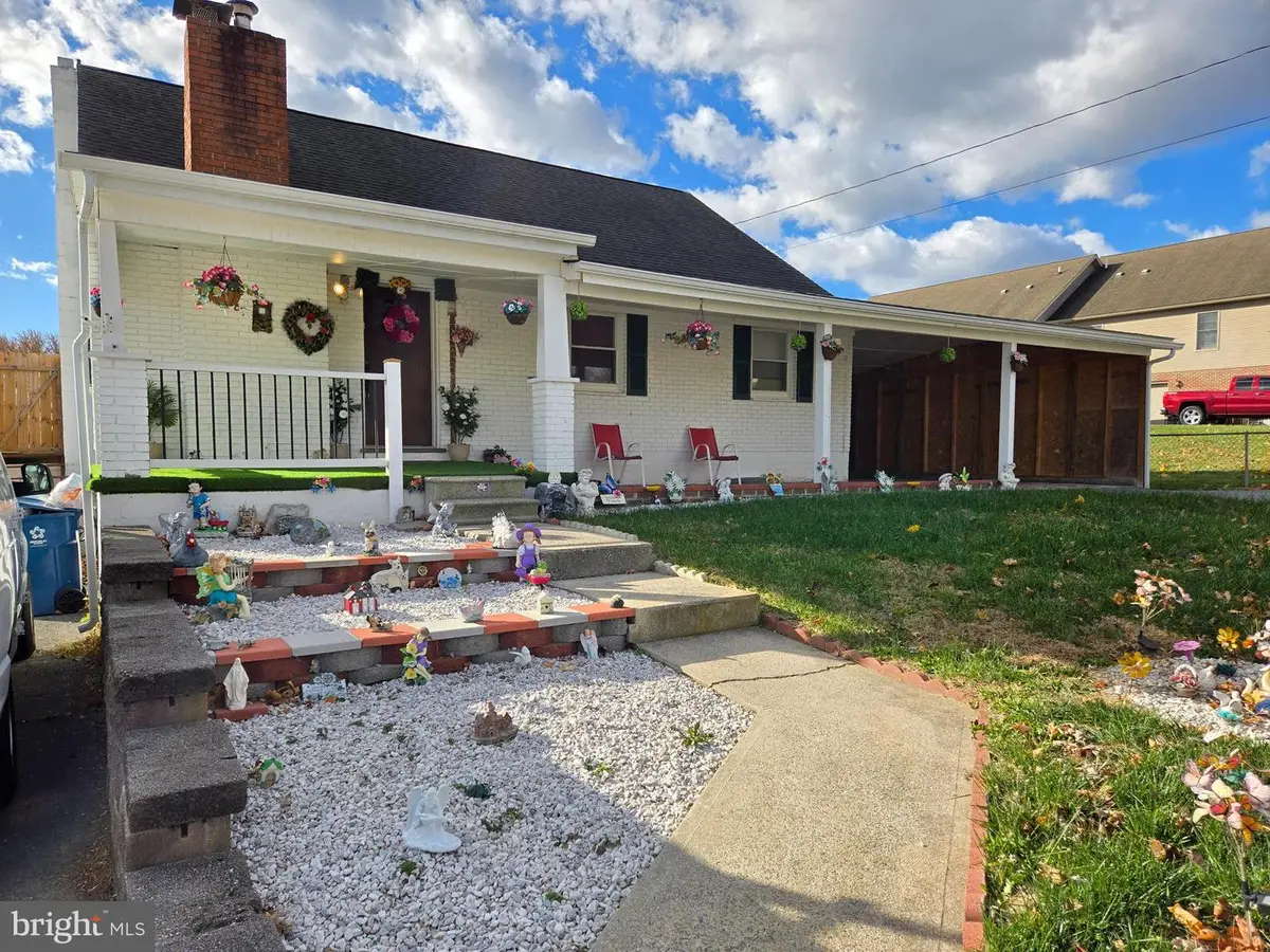 18023 Alpine Dr, Maugansville, MD 21767 - Image #1