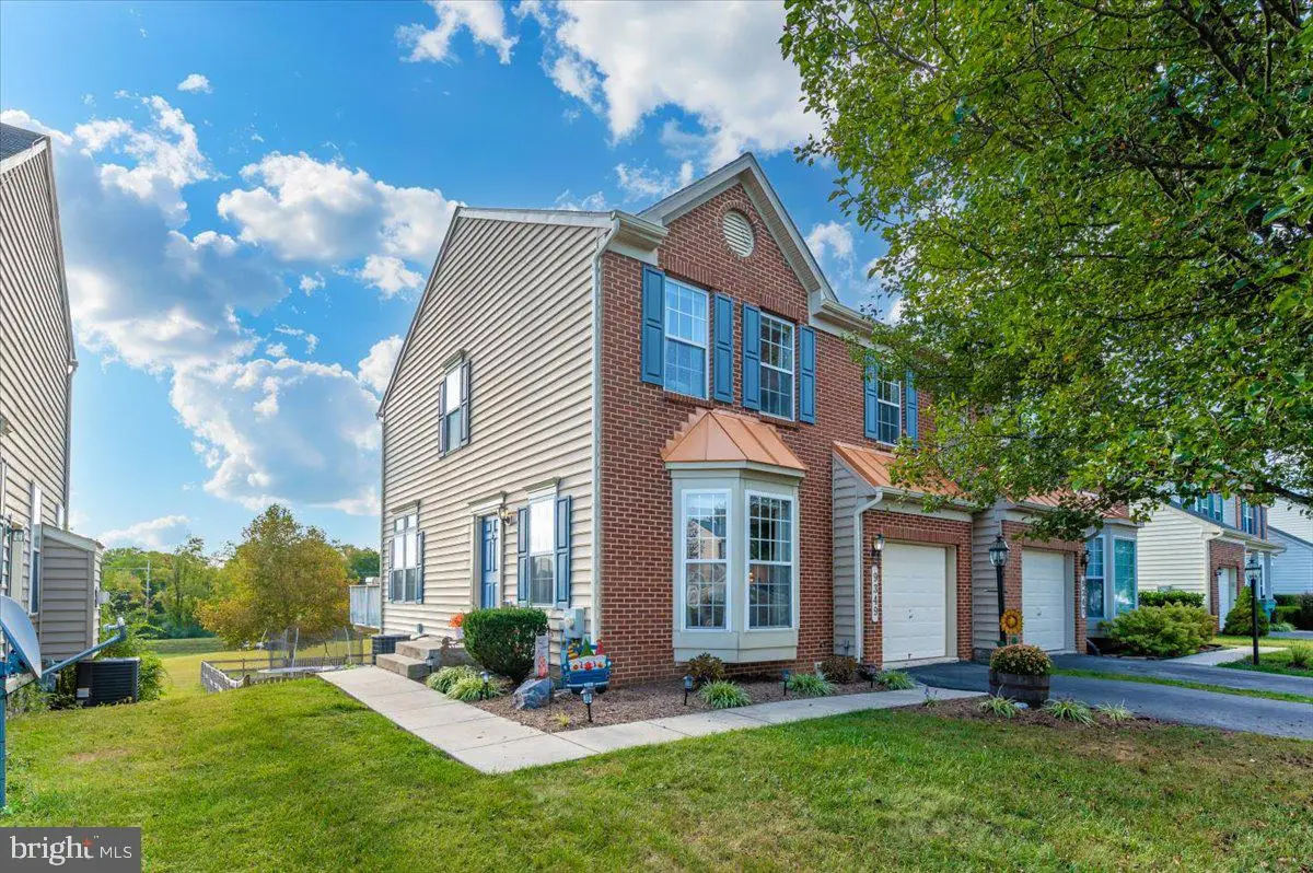 9349 Morning Walk Dr, Hagerstown, MD 21740 - #1