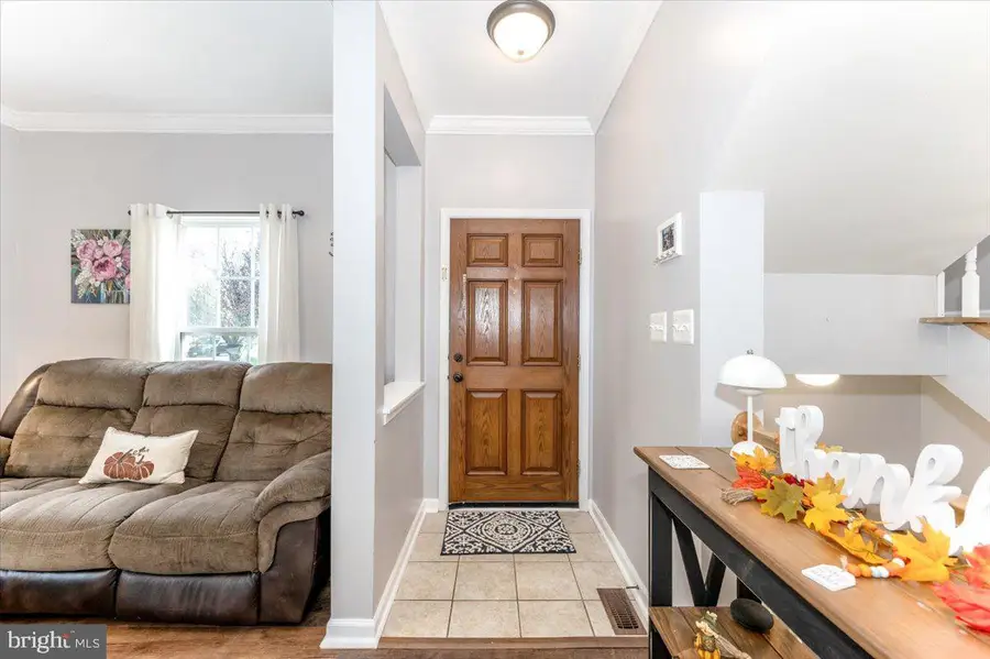 9349 Morning Walk Dr, Hagerstown, MD 21740 - #3