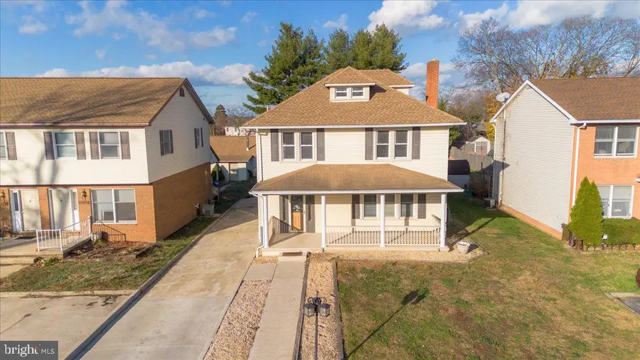 19310 Smallwood Ter, Hagerstown, MD 21742 - Image #2