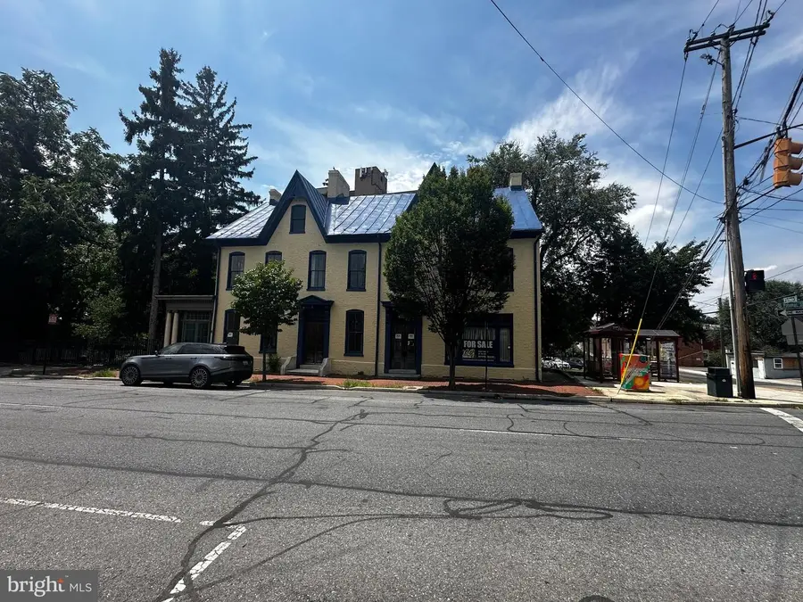 205-207 S Potomac St, Hagerstown, MD 21740 - Image #2