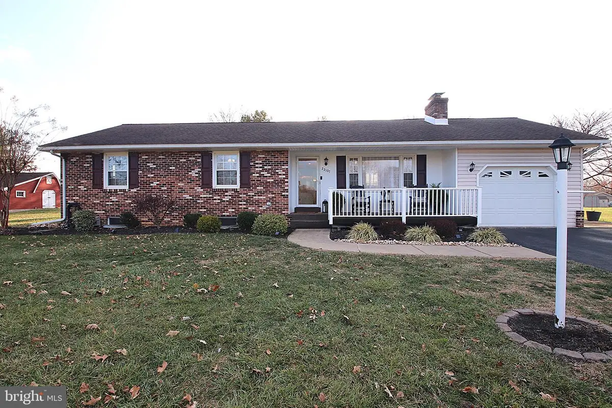 22107 Beaverbrook Dr, Smithsburg, MD 21783 - Image #1