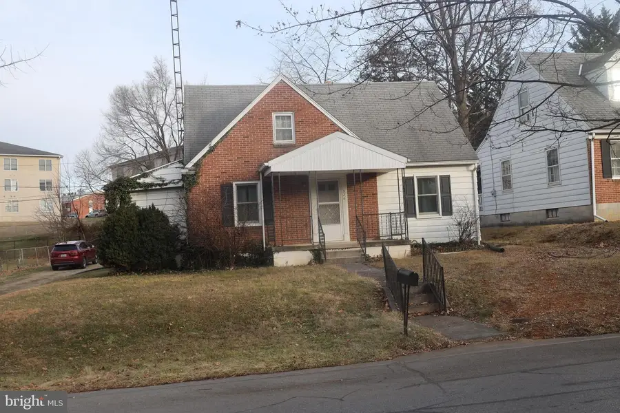 526 Pangborn Blvd, Hagerstown, MD 21742 - Image #2