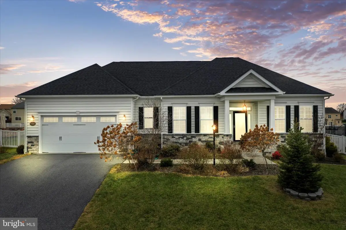 13212 John Martin Dr, Williamsport, MD 21795 - Image #1