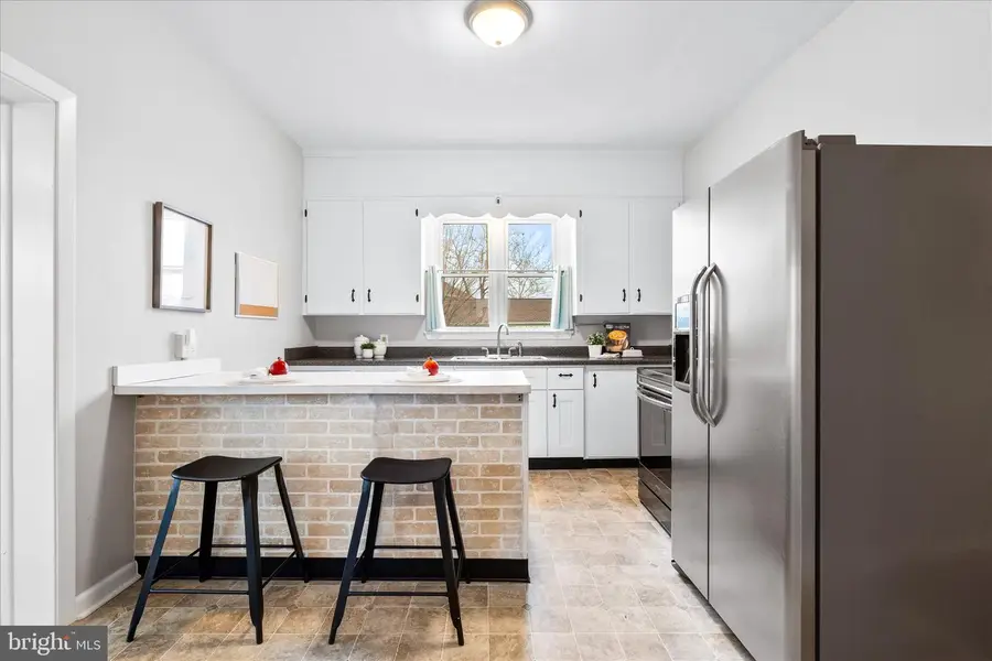 421 E Washington St, Hagerstown, MD 21740 - Image #2