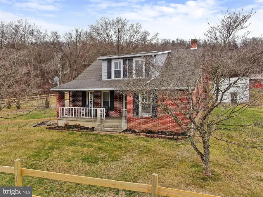 14628 Hollow Rd, Hancock, MD 21750 - Image #3