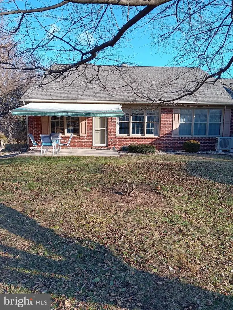 1057 Matthew Ct, Hagerstown, MD 21742 - Image #2