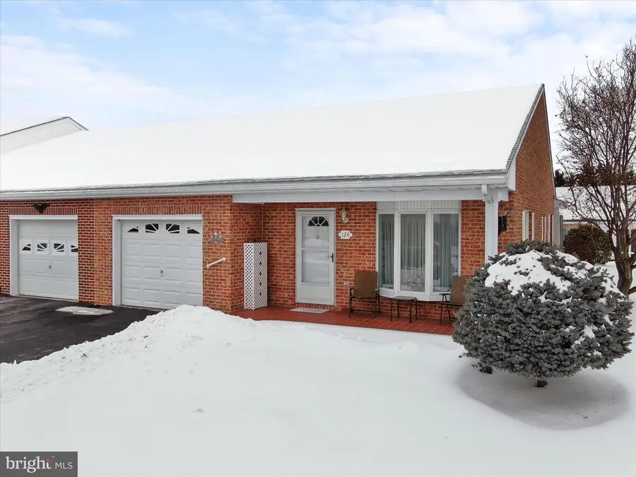 124 Buttercup Dr, Hagerstown, MD 21740 - Image #3