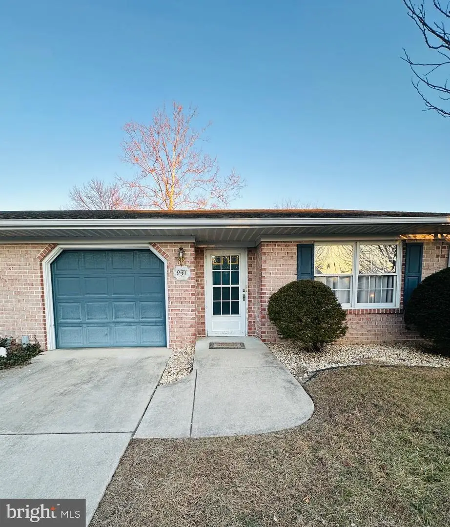 931 W Irvin Ave, Hagerstown, MD 21742 - Image #1