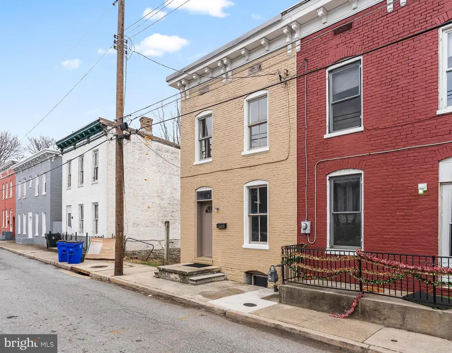 44 Madison Ave, Hagerstown, MD 21740 - #3