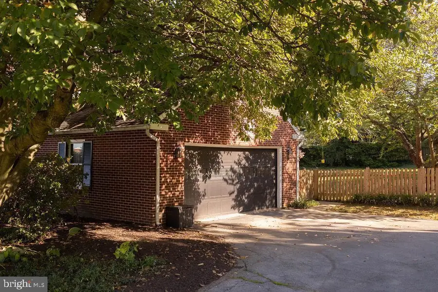 19541 Lorraine Ter, Hagerstown, MD 21742 - Image #3