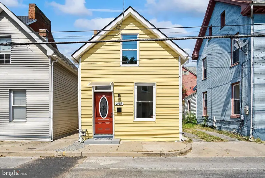 243 N Locust St, Hagerstown, MD 21740 - Image #3