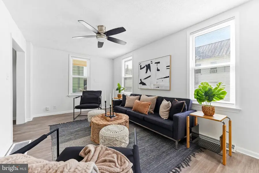 120 John St, Hagerstown, MD 21740 - #2