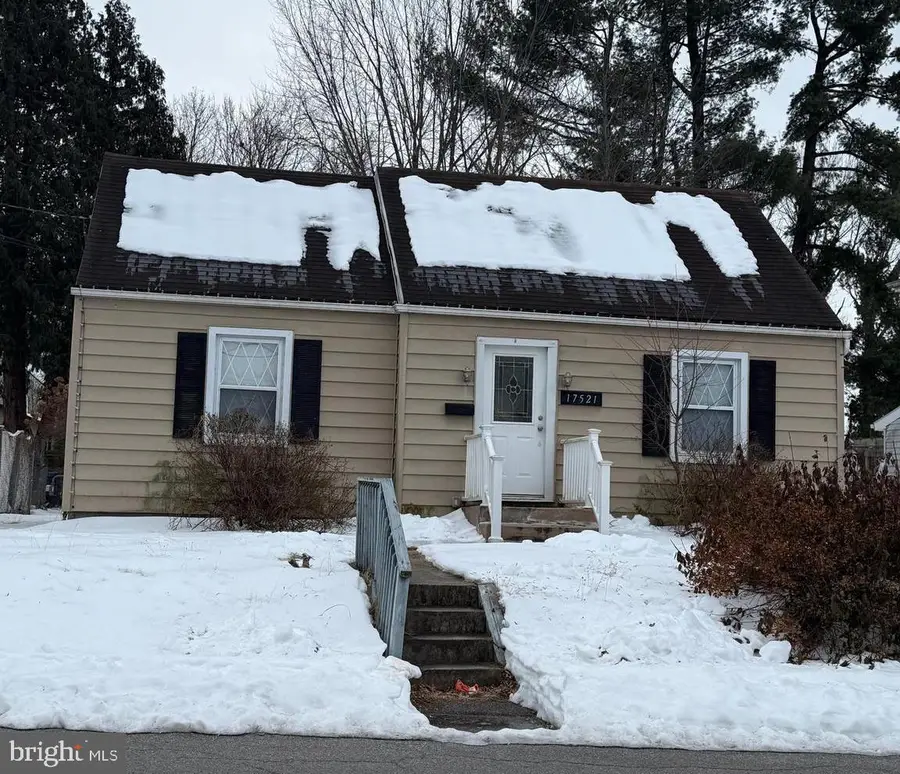 17521 Lexington Ave, Hagerstown, MD 21740 - #2