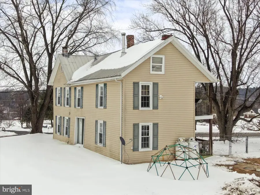 13643 Creek View Dr, Hagerstown, MD 21740 - #3