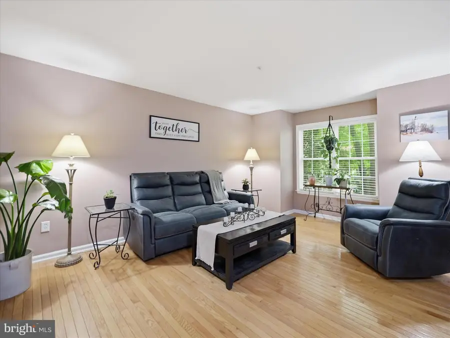 1185 Lindsay Ln, Hagerstown, MD 21742 - #3