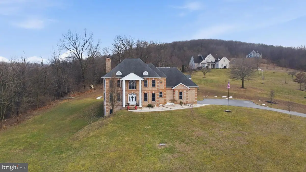 21111 Greenbrier Rd, Boonsboro, MD 21713 - #1