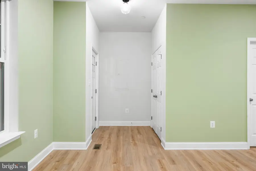 492 Mitchell Ave, Hagerstown, MD 21740 - #2