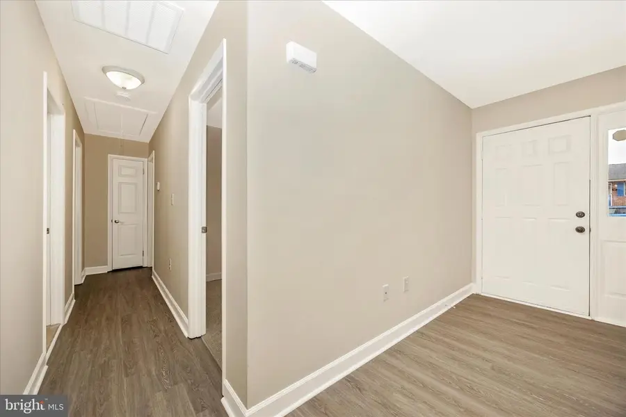 351 Yorkshire Dr, Hagerstown, MD 21740 - #3