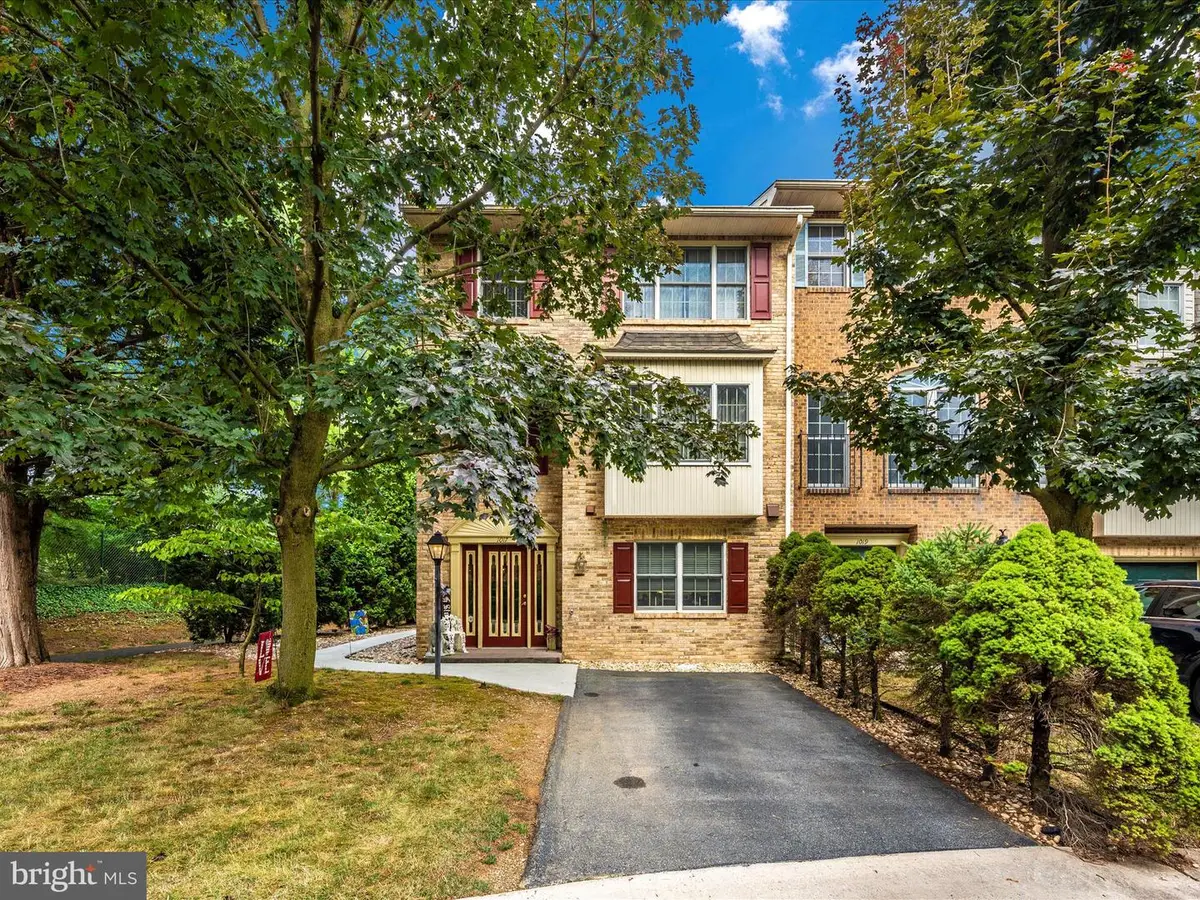 1017 Lindsay Ln, Hagerstown, MD 21742 - #1