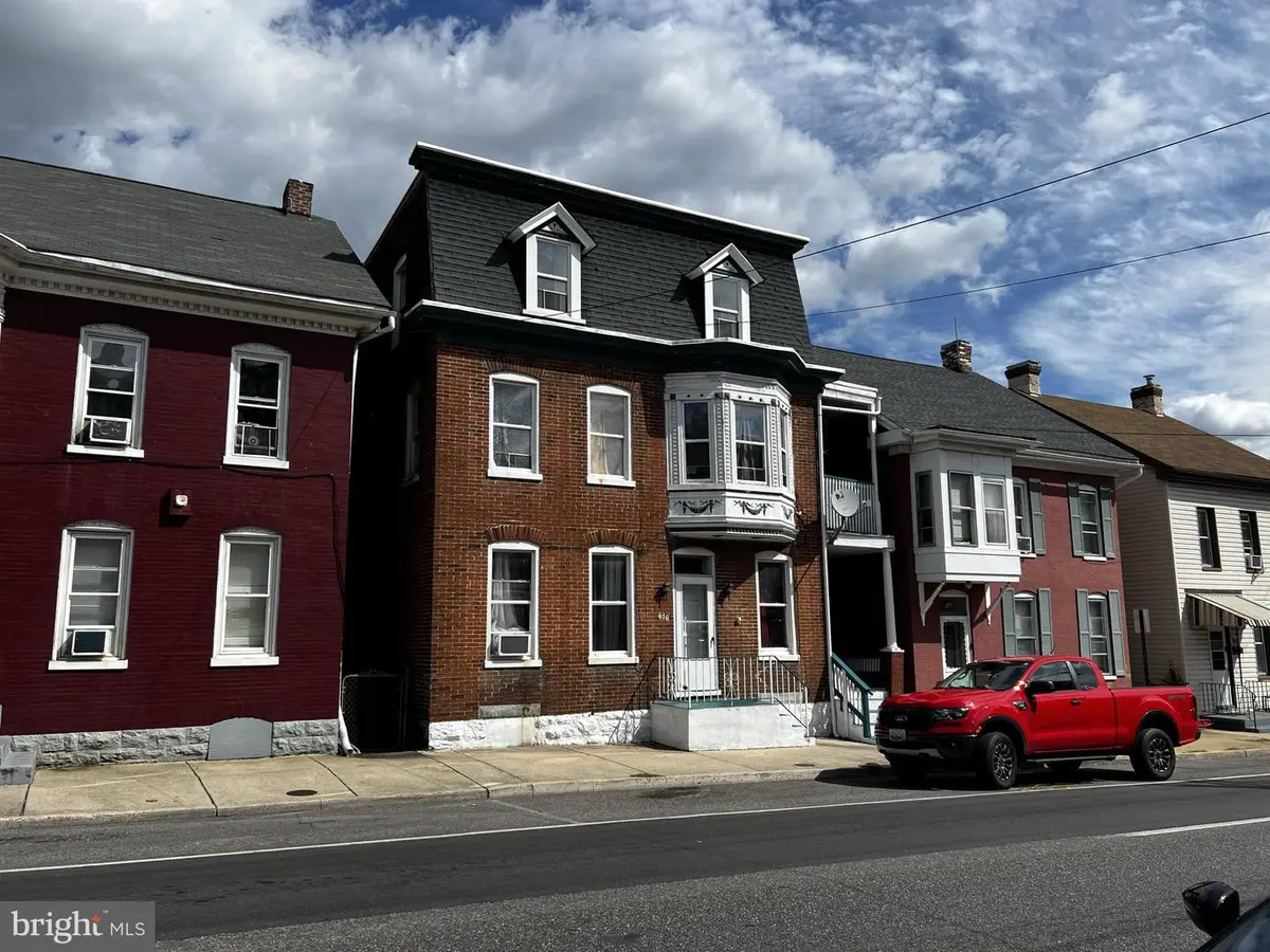 616 W Franklin St, Hagerstown, MD 21740 - #1