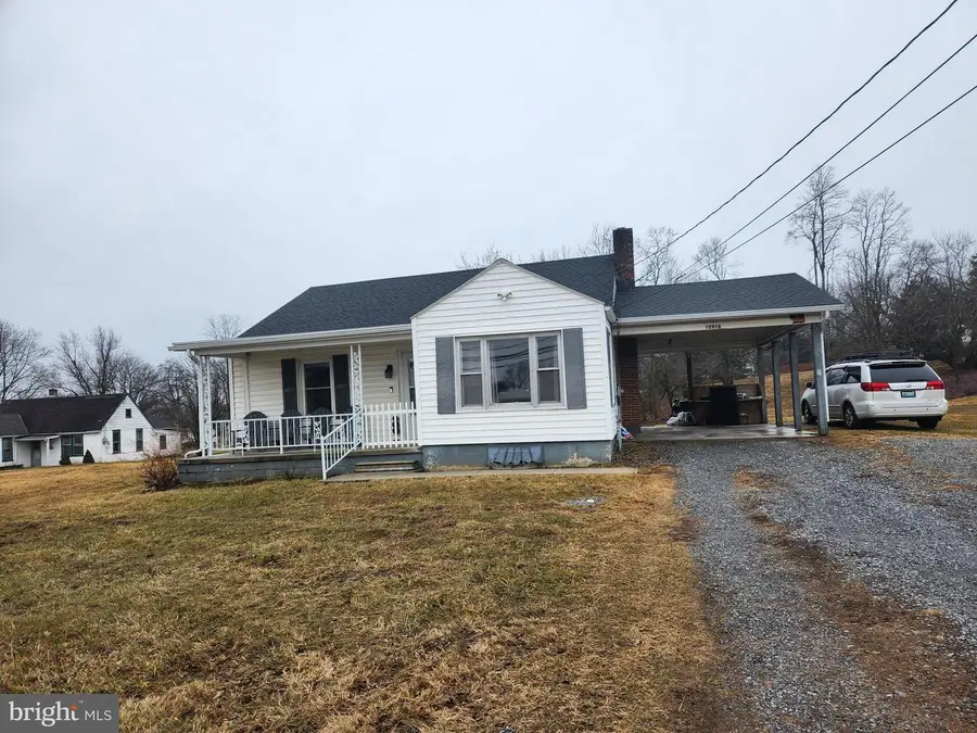 12916 Salem Ave, Hagerstown, MD 21740 - #2