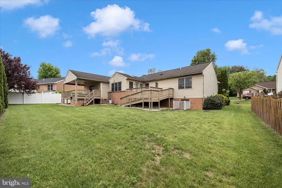 235 Montclair Ct, Hagerstown, MD 21742 - #2