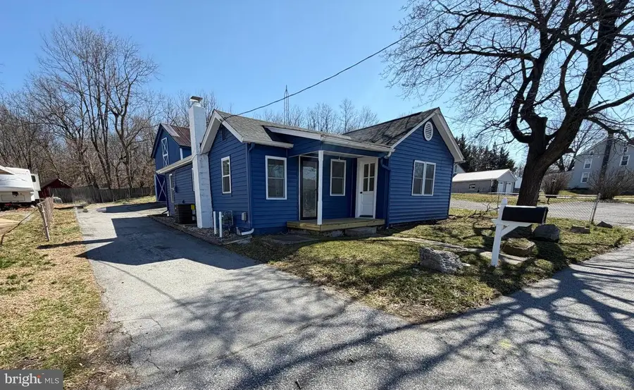 14715 Pennsylvania Ave, Hagerstown, MD 21742 - #2