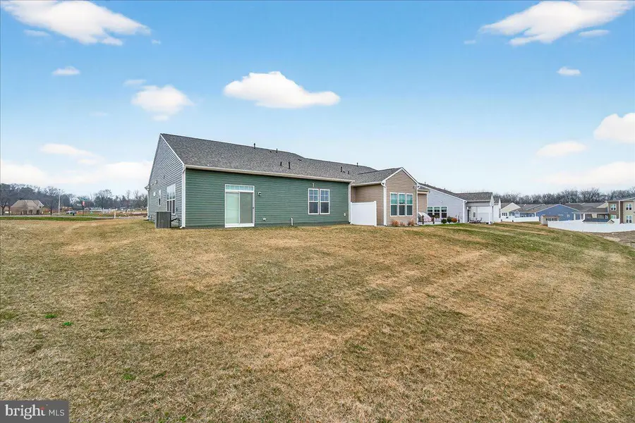 19601 Lavender Ln, Hagerstown, MD 21742 - #2