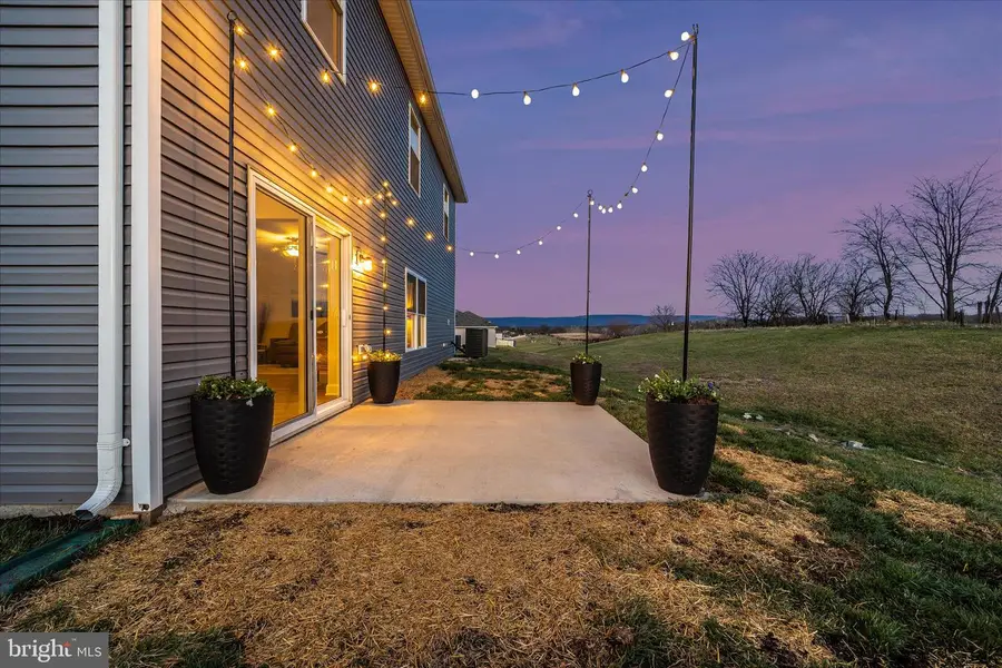 10026 Roulette Dr, Hagerstown, MD 21740 - #2