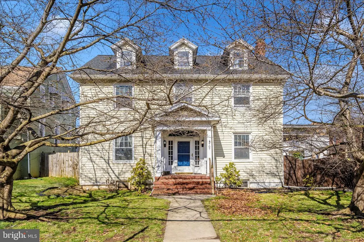 707 Summit Ave, Hagerstown, MD 21740 - #1