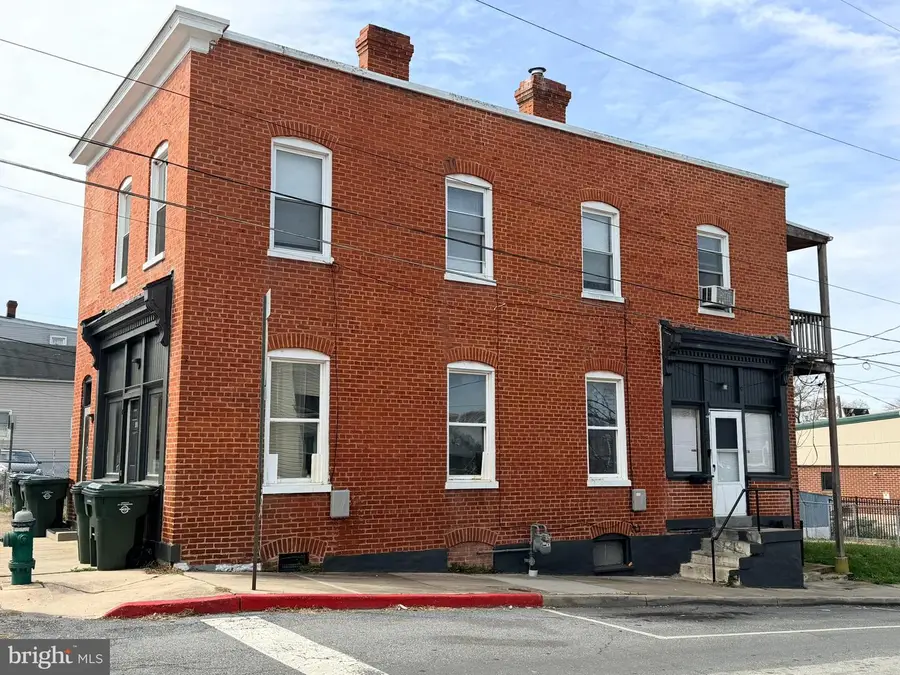 121 High St, Hagerstown, MD 21740 - #3