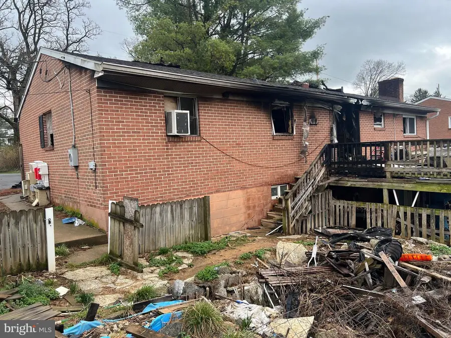 11838 Patrick Rd, Hagerstown, MD 21742 - #2