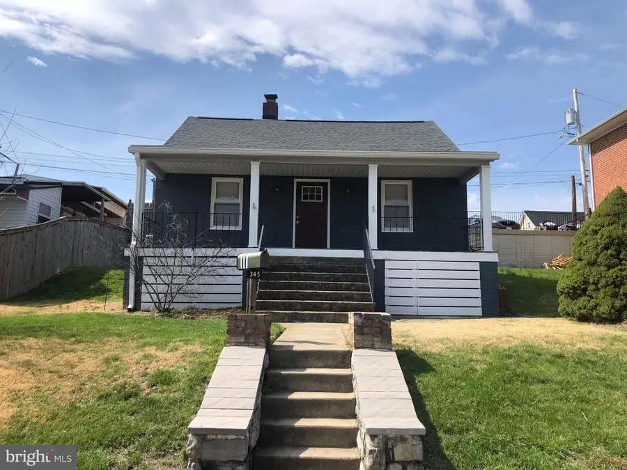 345 Vale St, Hagerstown, MD 21740 - #2