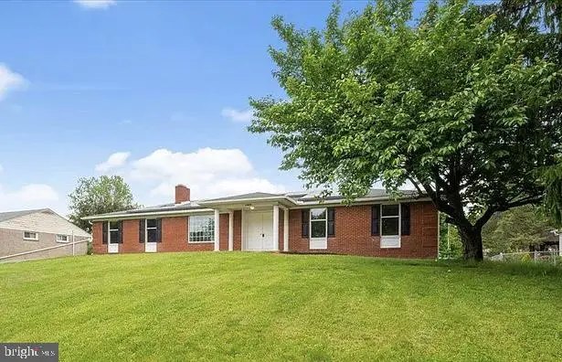 13524 Cherry Tree Cir, Hagerstown, MD 21742 - #1