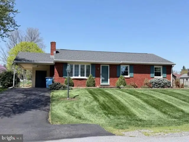 11802 Sycamore Dr, Hagerstown, MD 21742 - #1