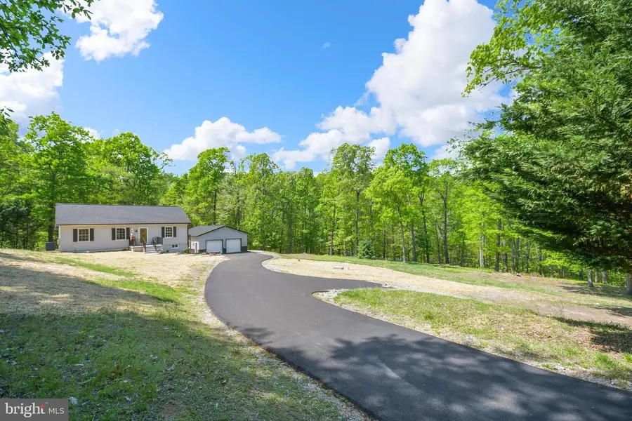 4850 Porterstown Rd, Keedysville, MD 21756 - #2