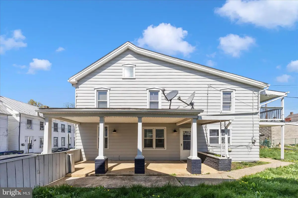 120 John St, Hagerstown, MD 21740 - #1