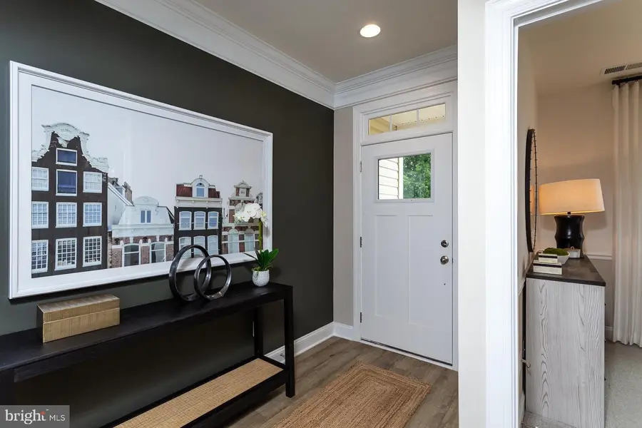 19702 Oleander Ct, Hagerstown, MD 21742 - #2