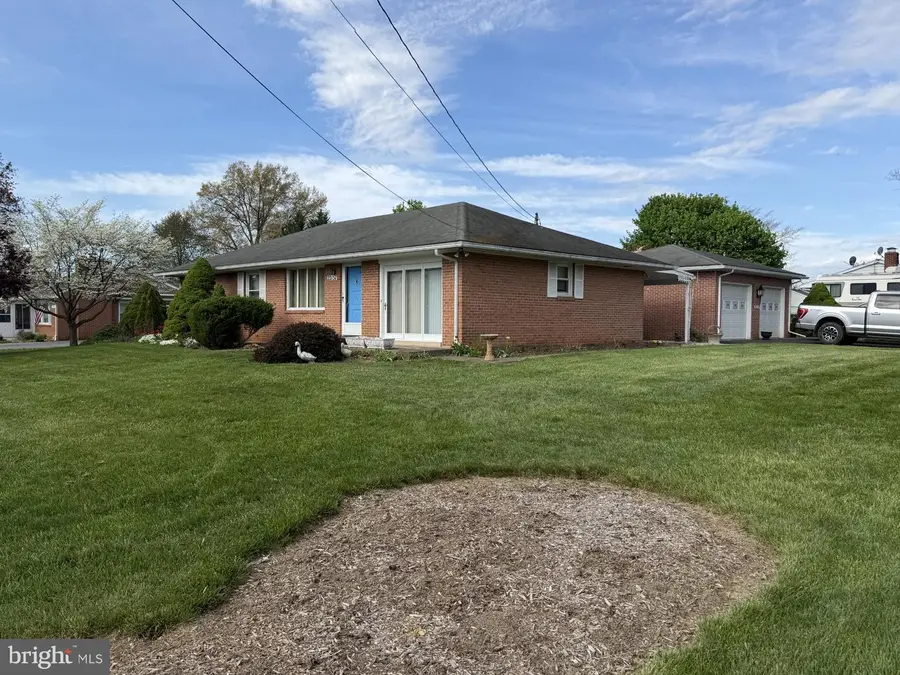 22157 Holiday Dr, Smithsburg, MD 21783 - #3