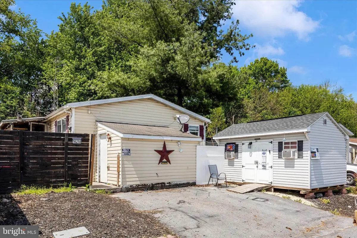 16218 Mcgregor Dr, Hagerstown, MD 21740 - #1