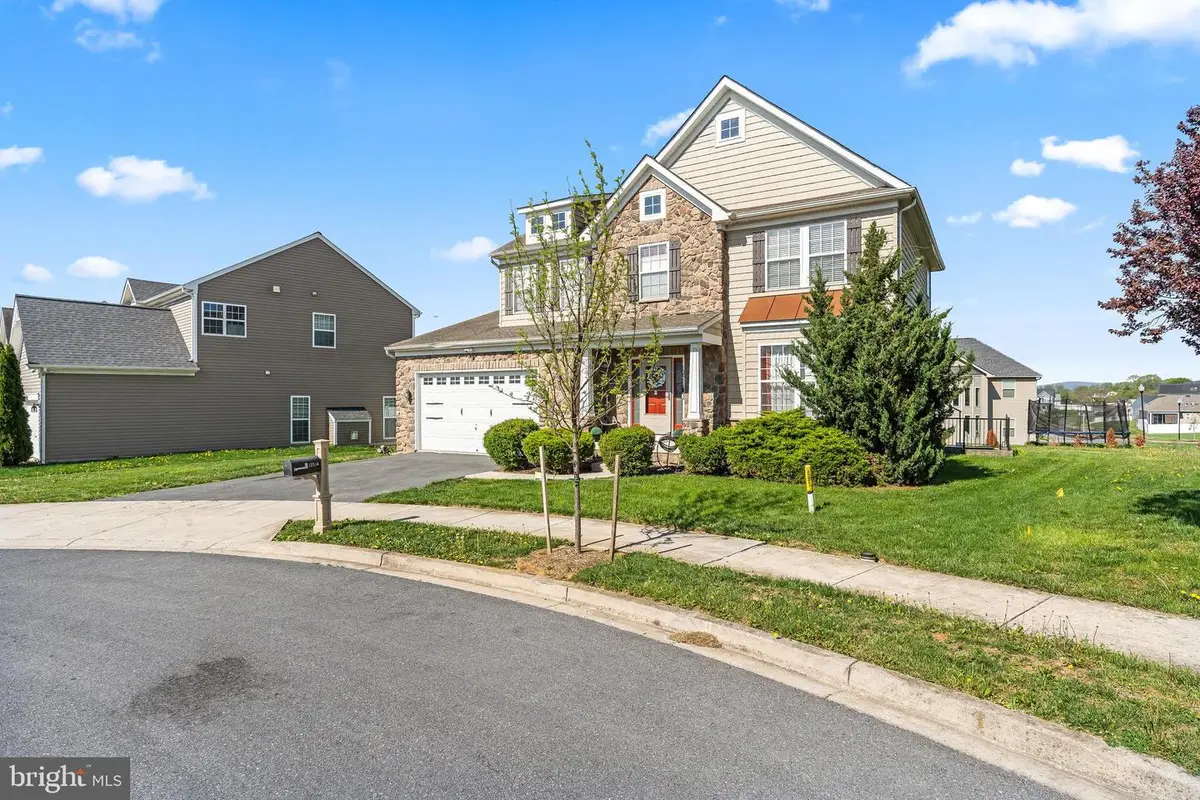12514 Olivine Ct, Hagerstown, MD 21740 - #1