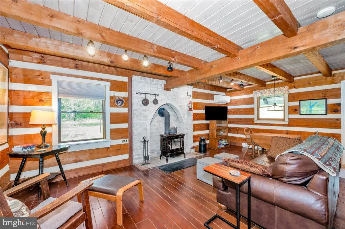 16926 Sprecher Rd, Sharpsburg, MD 21782 - #1