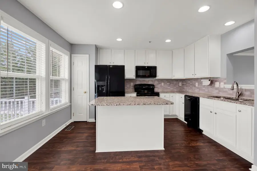 18266 Roy Croft Dr, Hagerstown, MD 21740 - #2