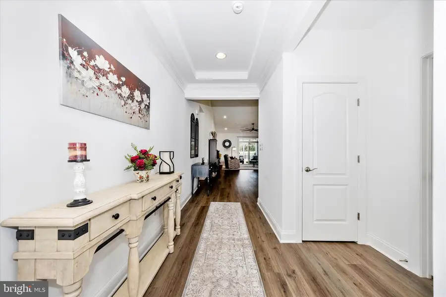 19642 Lavender Ln, Hagerstown, MD 21742 - #2