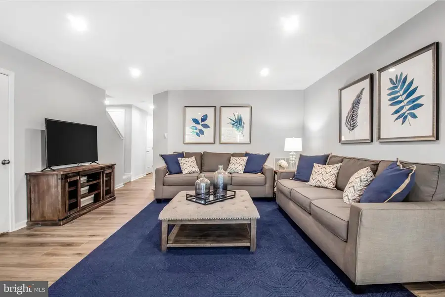 1203 Breckenridge Dr, Hagerstown, MD 21740 - #3