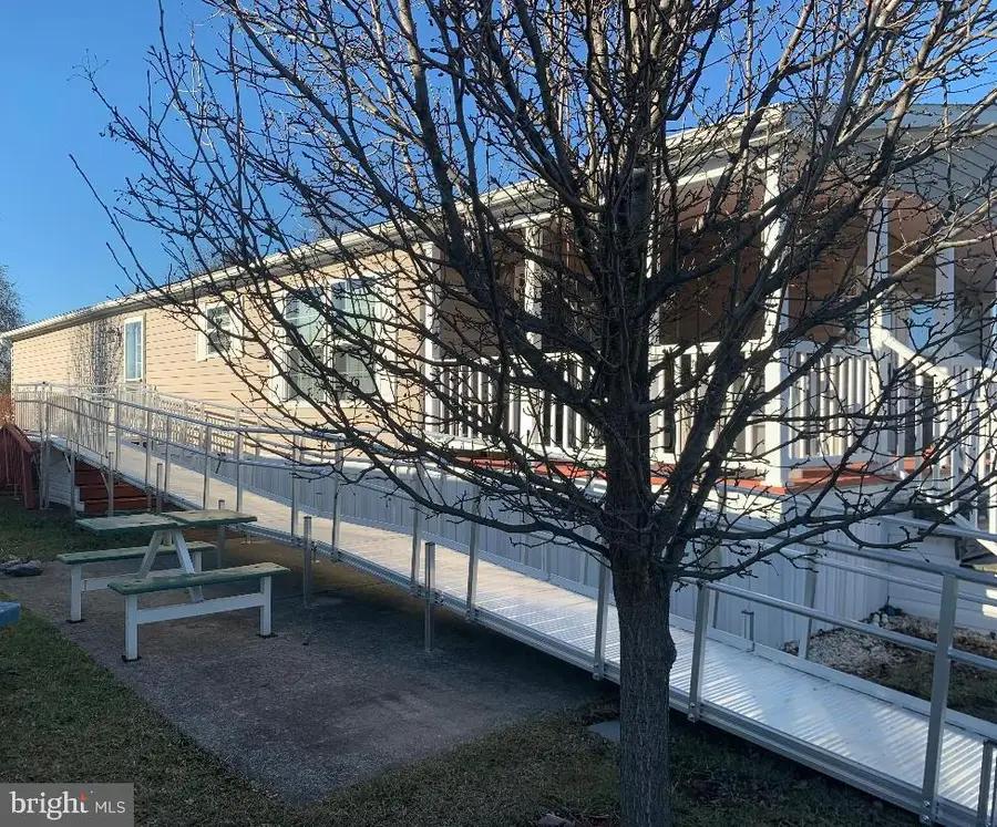 11312 Hawthorne Ct, Hagerstown, MD 21740 - #2